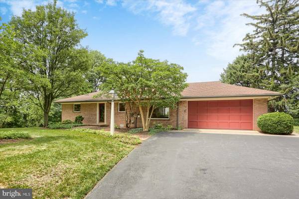 403 EVERGREEN RD, New Cumberland, PA 17070