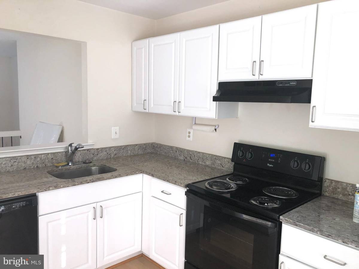 Centreville, VA 20121,13906 GUNNERS PL