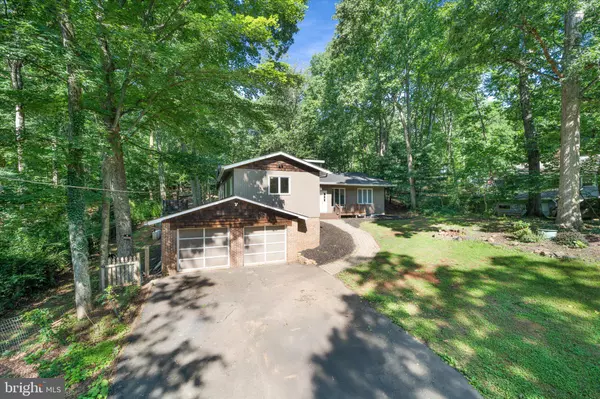 Haymarket, VA 20169,2416 YOUNGS DR