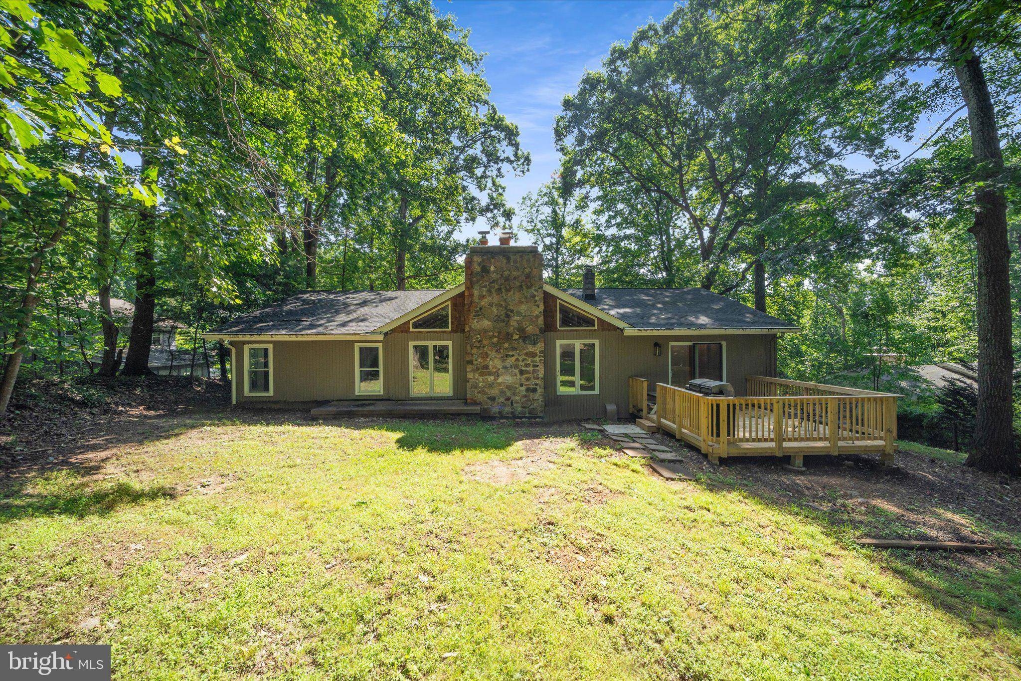 Haymarket, VA 20169,2416 YOUNGS DR