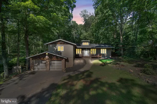 Haymarket, VA 20169,2416 YOUNGS DR