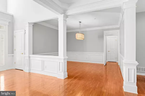 Newtown Square, PA 19073,302 ARTHUR CT