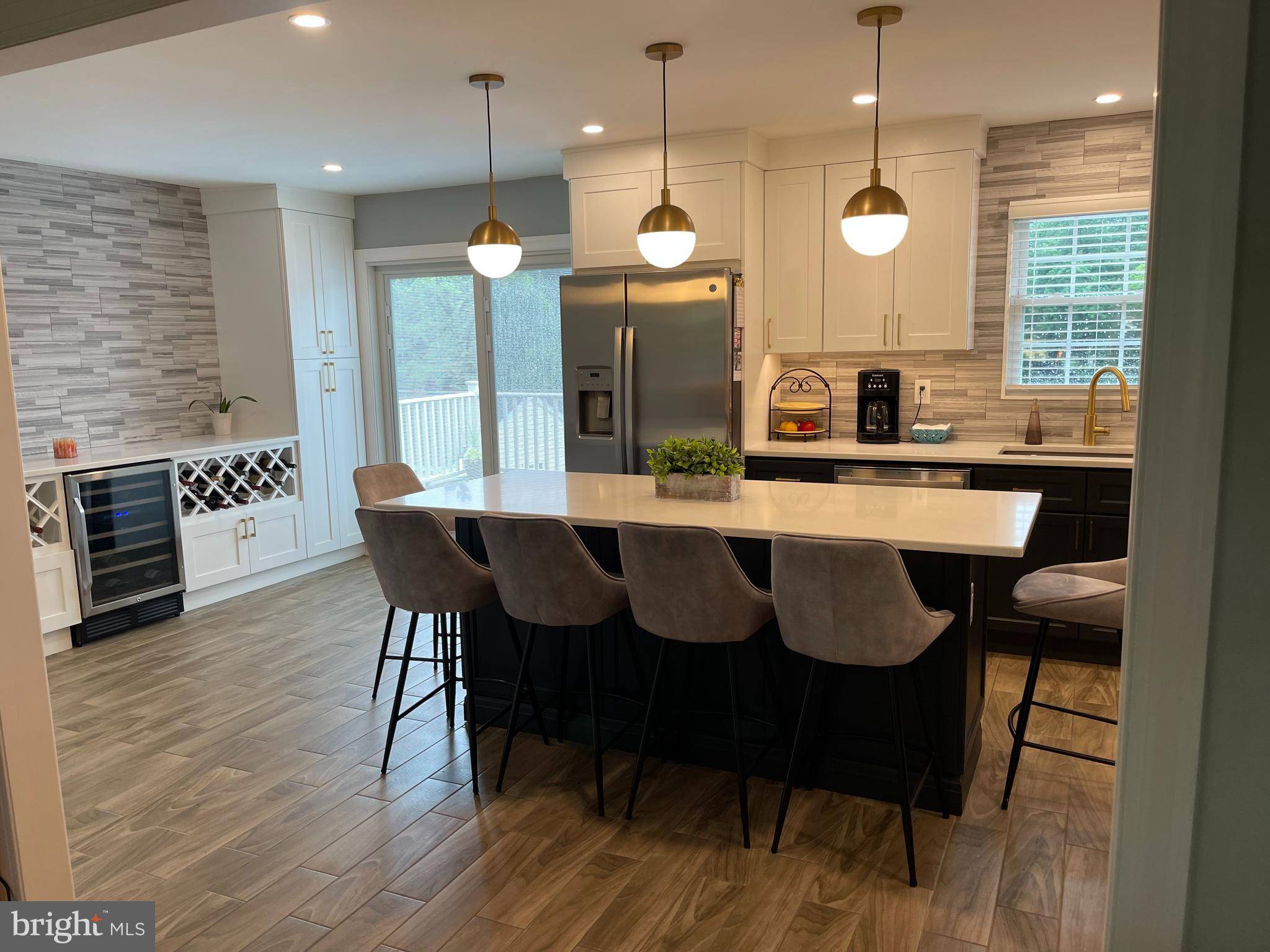Langhorne, PA 19047,236 BRENDWOOD DR