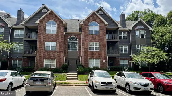 Fairfax, VA 22033,4100-K MONUMENT CT #304