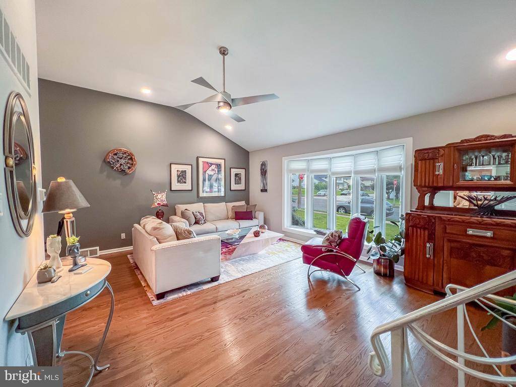 Philadelphia, PA 19115,623 KISMET RD
