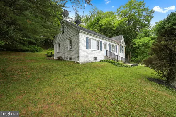 Orwigsburg, PA 17961,755 W MARKET ST