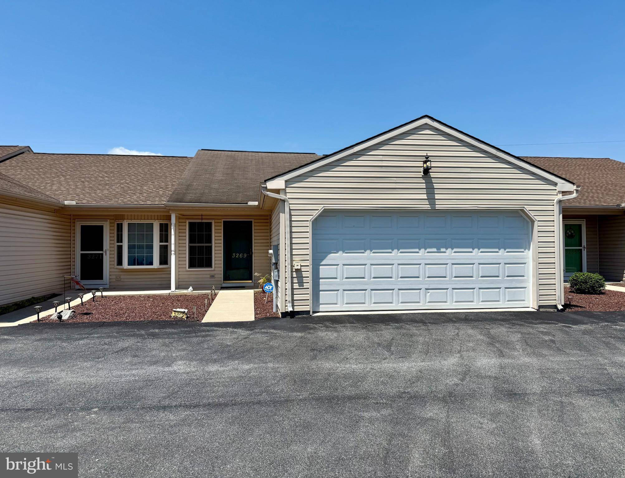 3269 HARMONY ROSE CT, Dover, PA 17315