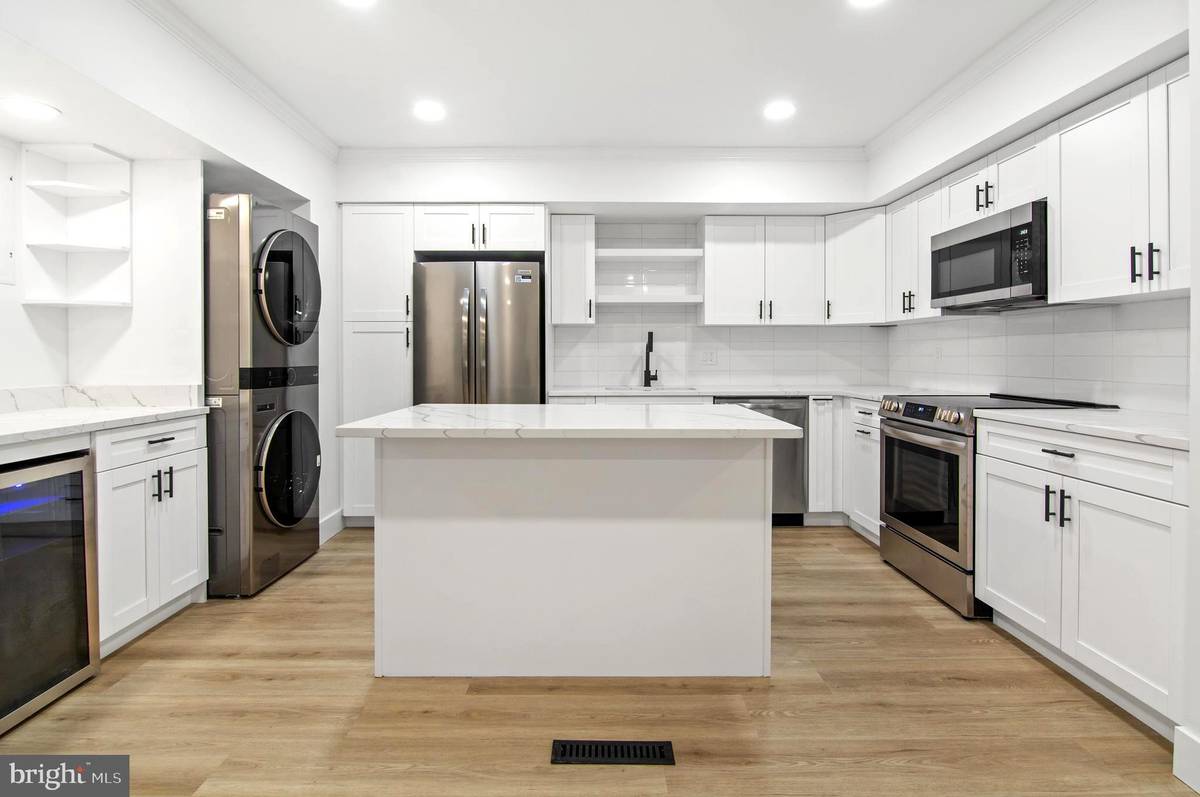 Baltimore, MD 21208,25 STONEHENGE CIR #25-4