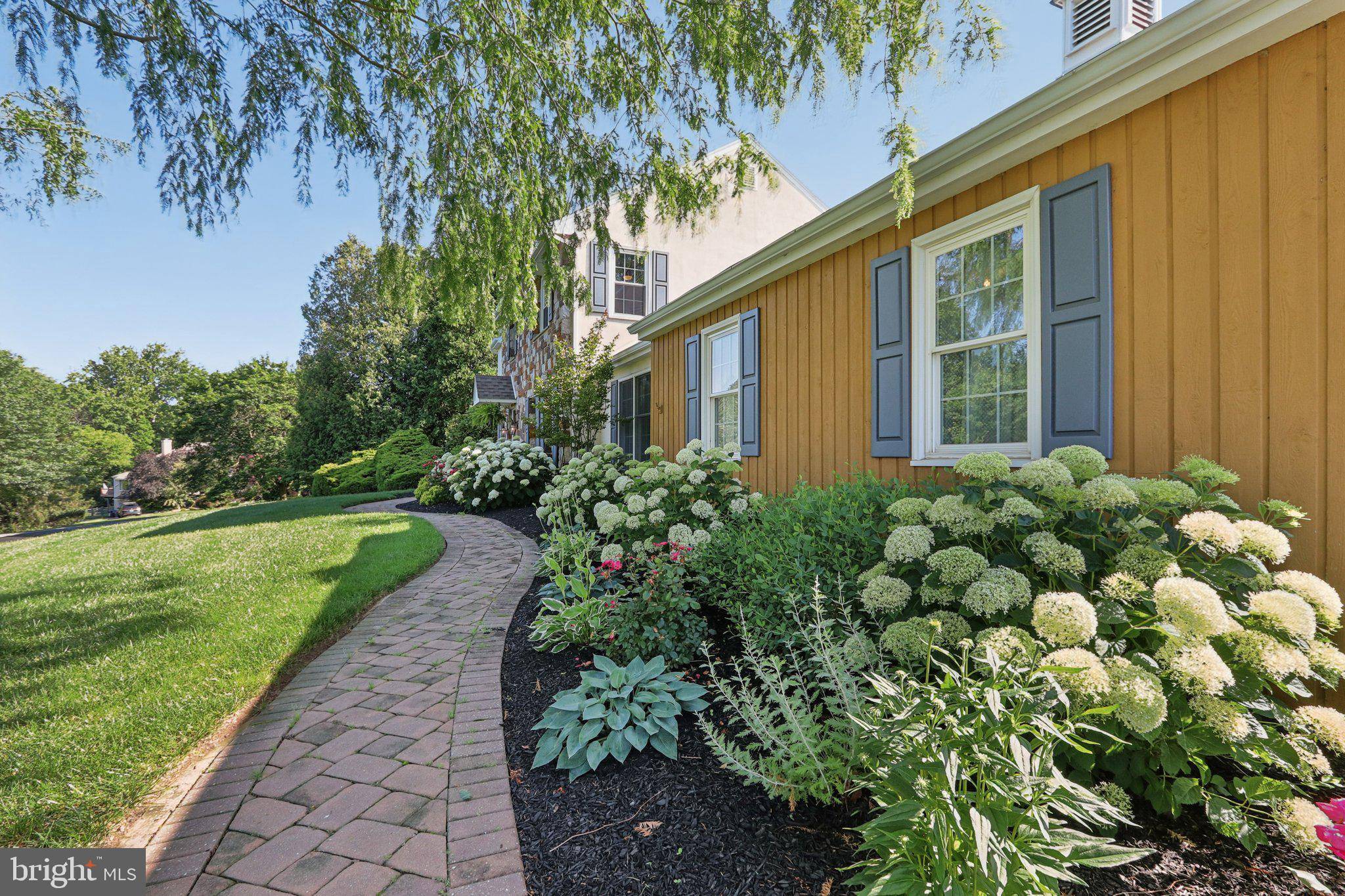 West Chester, PA 19382,1118 DORSET DR