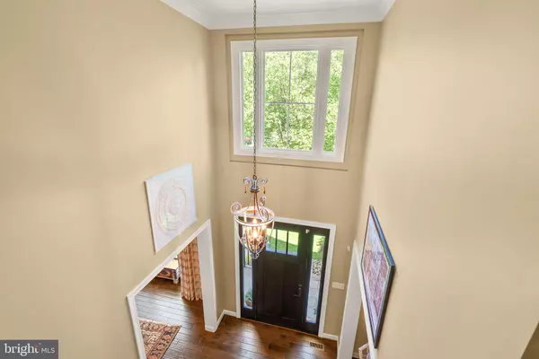 Potomac, MD 20854,10915 LAMPLIGHTER LN