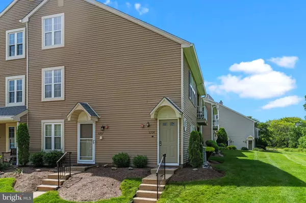 3208 SOCIETY PL, Newtown, PA 18940