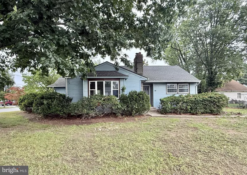 413 LEAF AVE, Bellmawr, NJ 08031