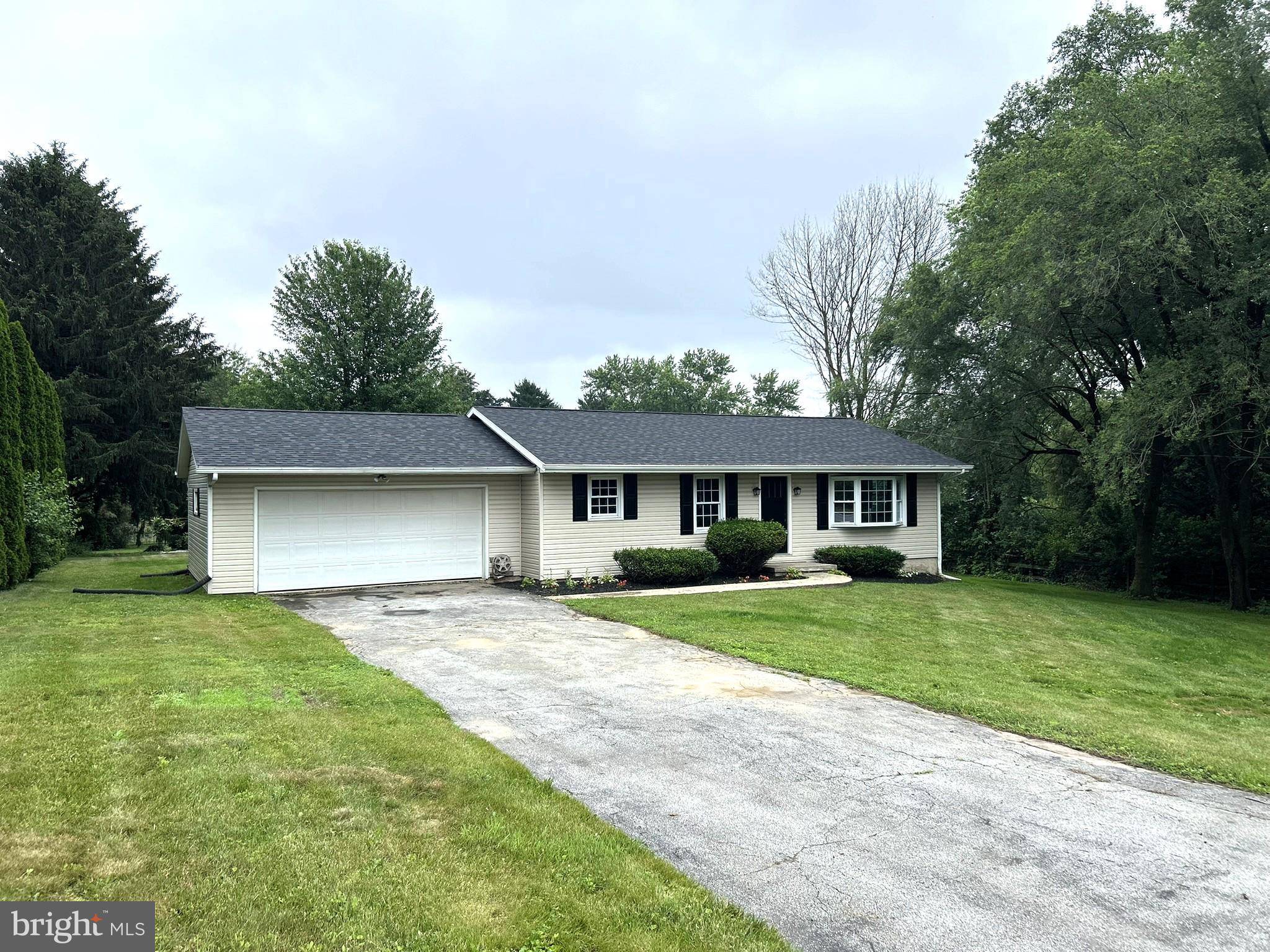 Coatesville, PA 19320,306 N SANDY HILL RD