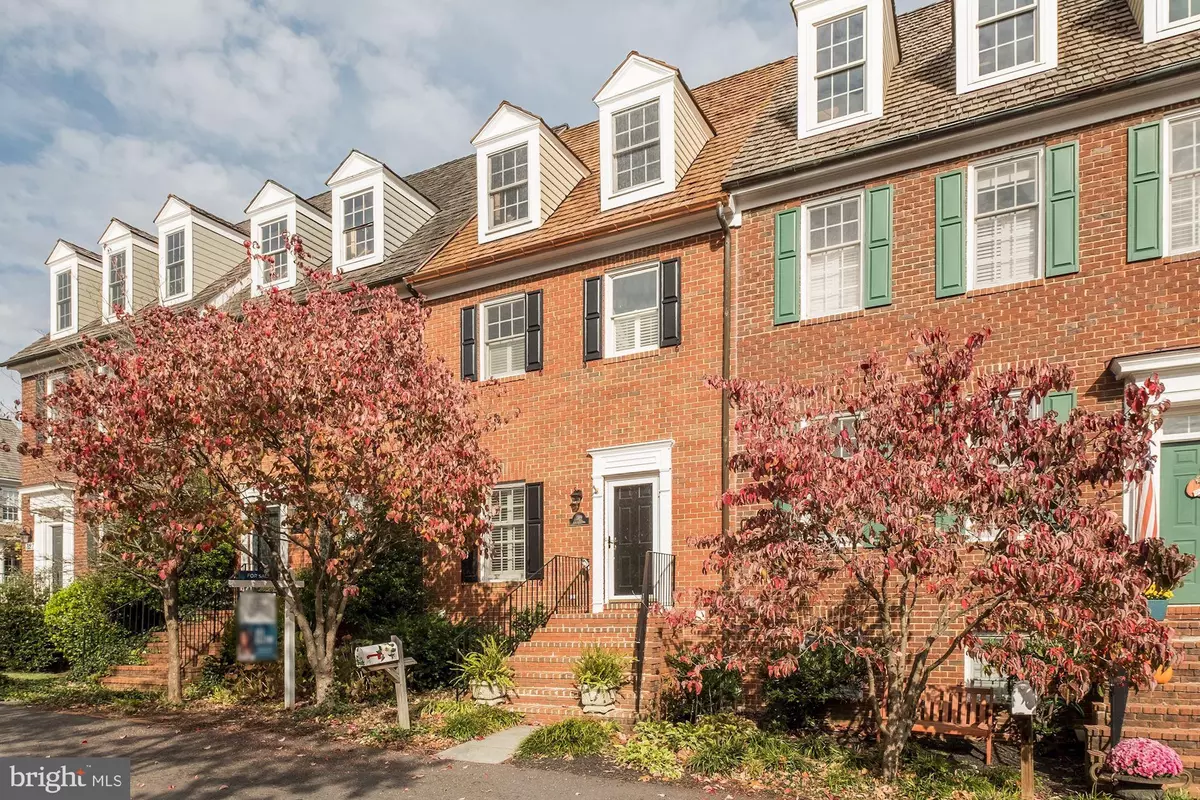 Gaithersburg, MD 20878,319 CHESTERTOWN ST