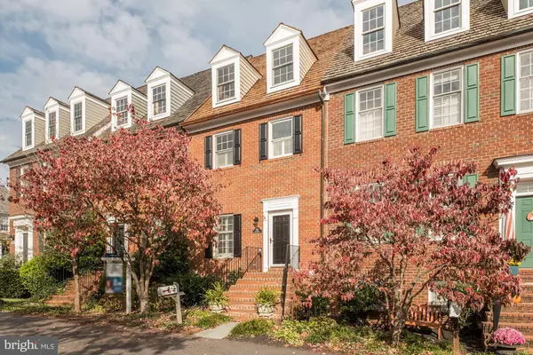 319 CHESTERTOWN ST, Gaithersburg, MD 20878