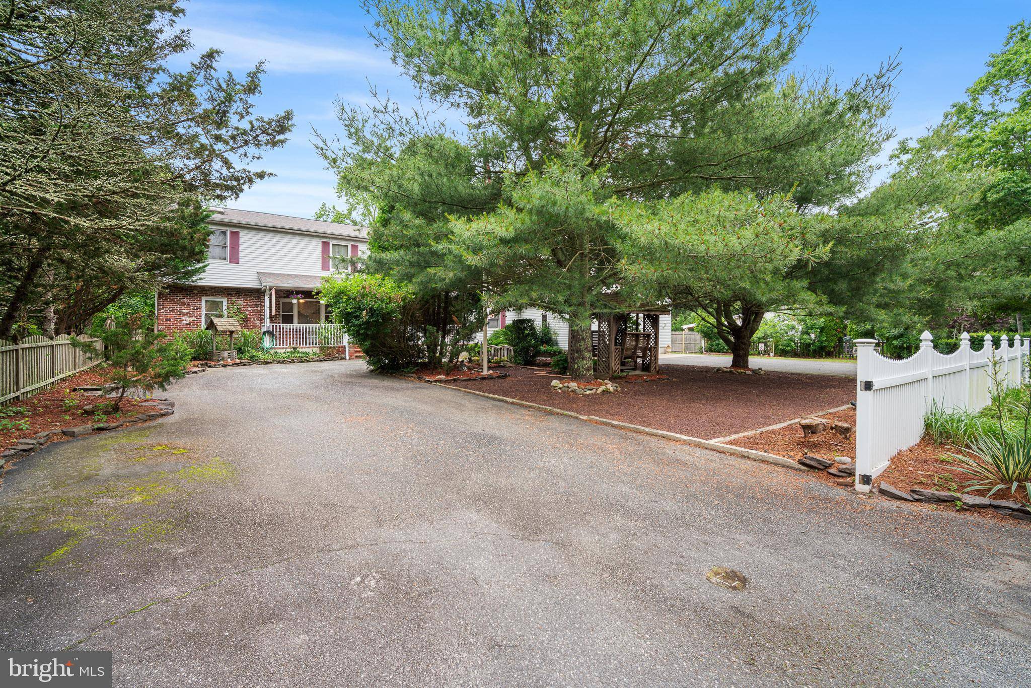 West Creek, NJ 08092,199 COX AVE