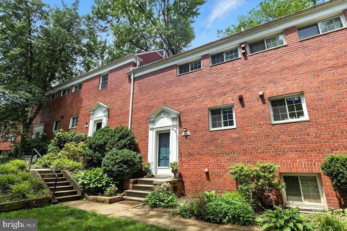 1525 MOUNT EAGLE PL, Alexandria, VA 22302
