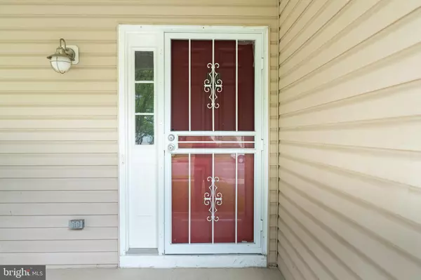 Ewing, NJ 08638,10 BLOSSOM DR