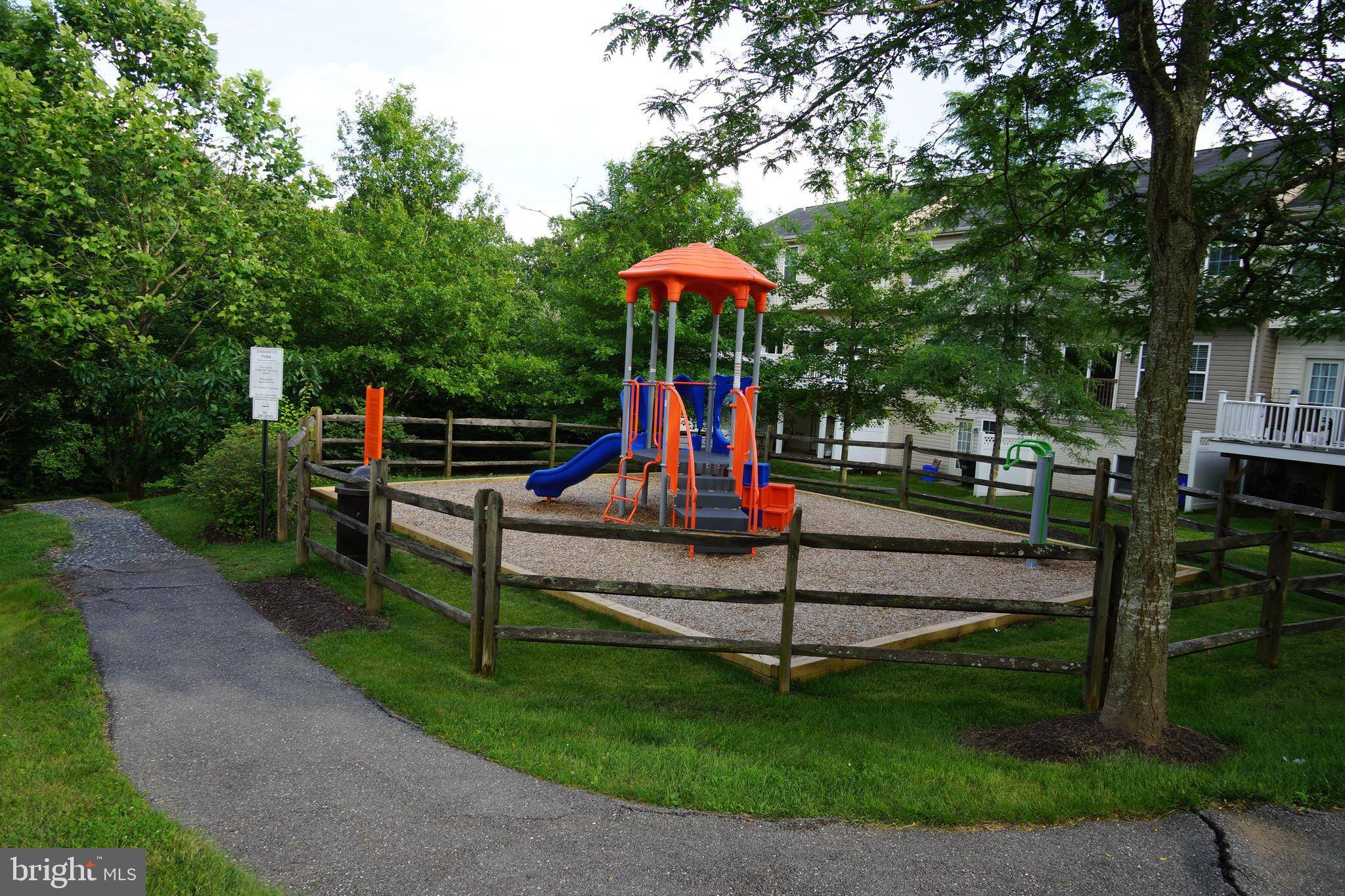 Damascus, MD 20872,25503 JOY LN