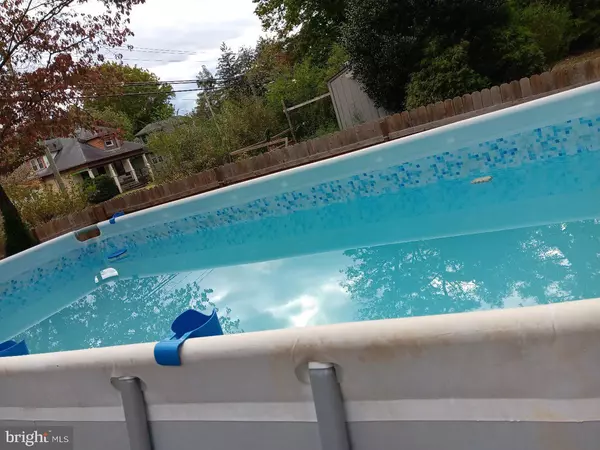 Clementon, NJ 08021,42 CHEWS LANDING RD