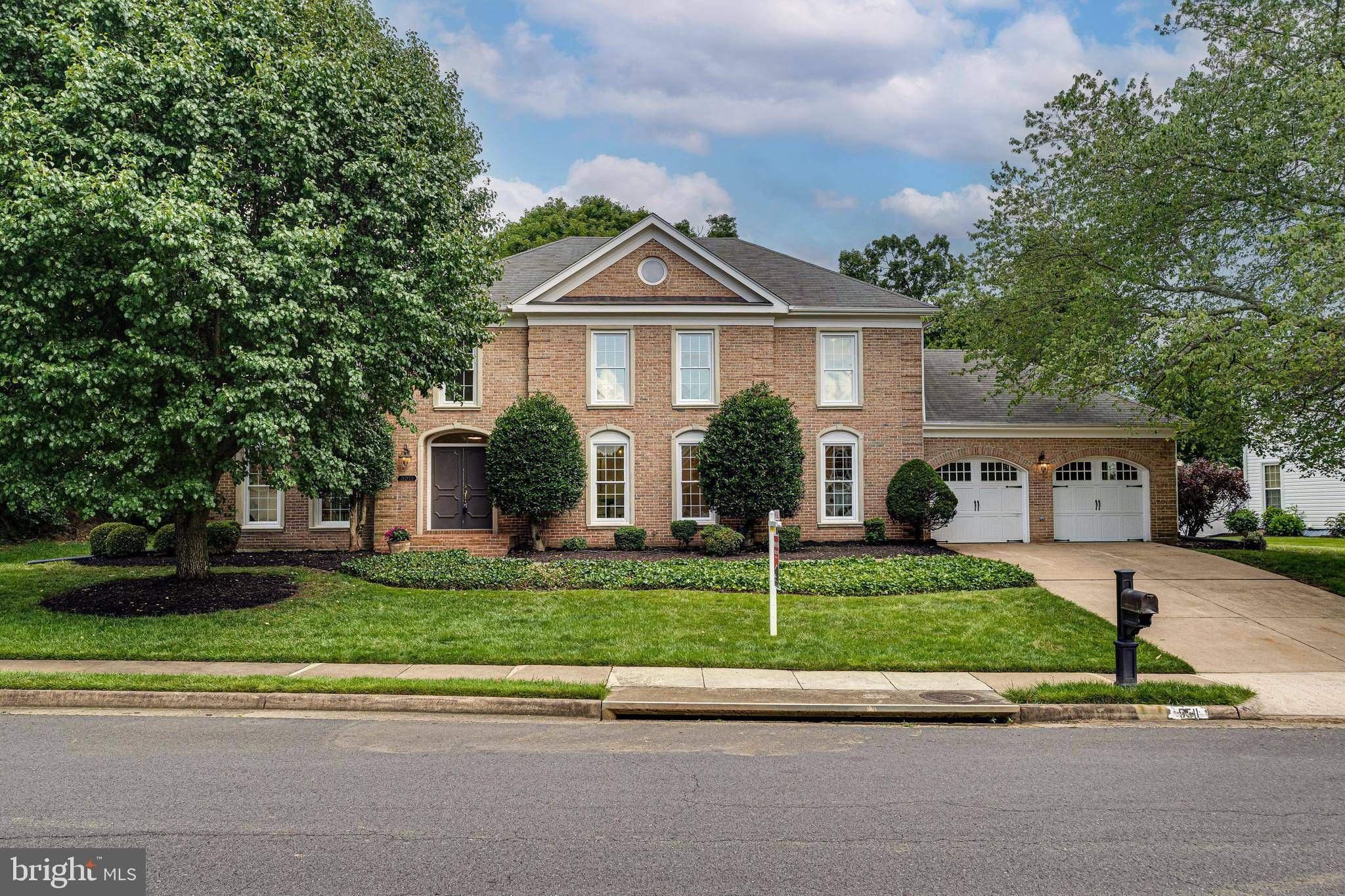 5511 CHESTERMILL DR, Fairfax, VA 22030
