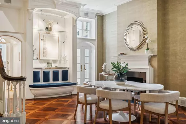 Philadelphia, PA 19103,1818 DELANCEY PL