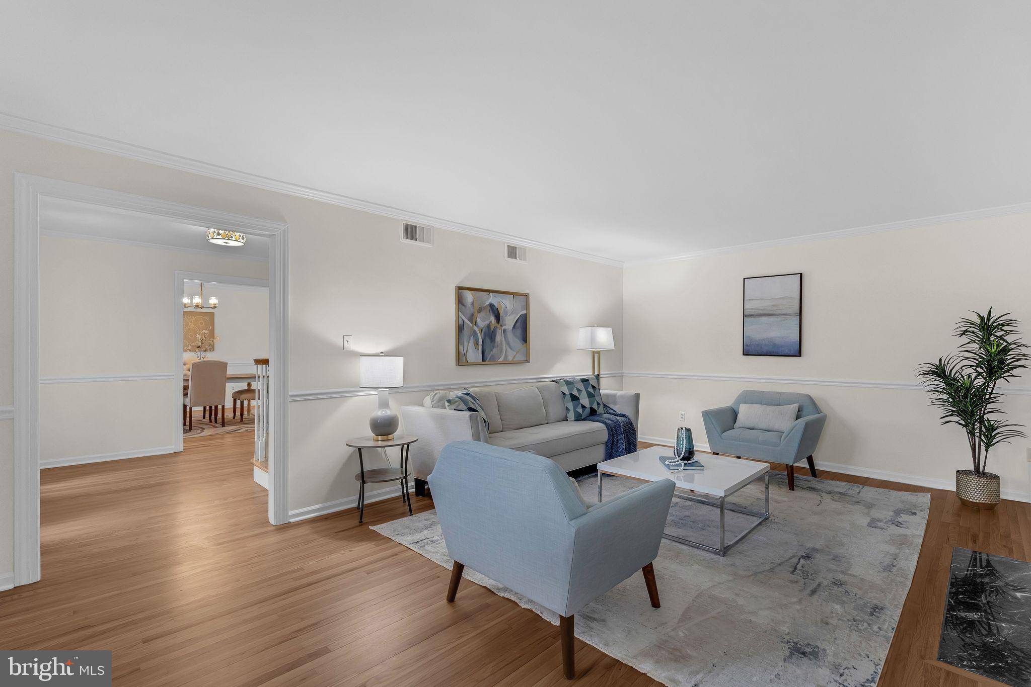 Chalfont, PA 18914,69 HICKORY LN