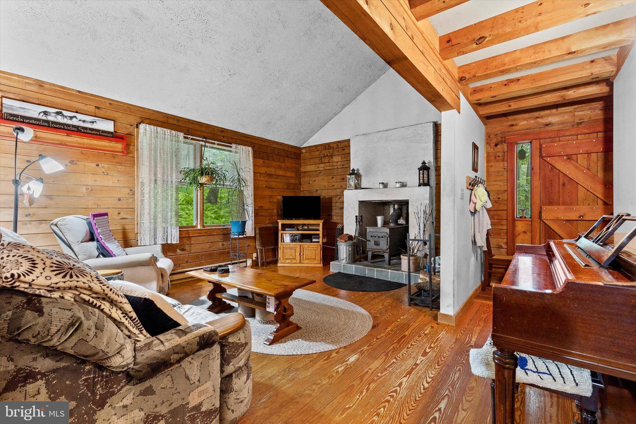 Lewisberry, PA 17339,810 MOORES MOUNTAIN RD
