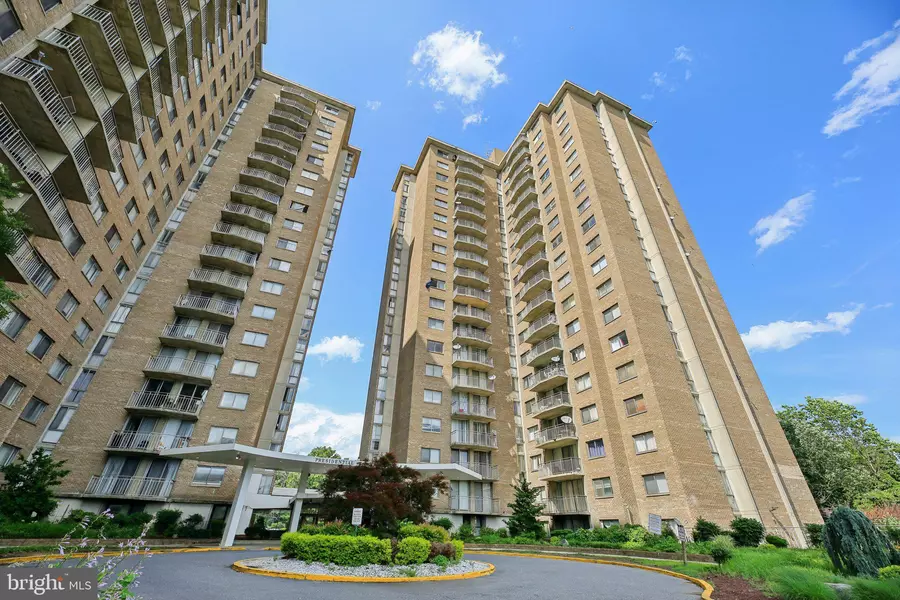1836 METZEROTT RD #1127, Hyattsville, MD 20783