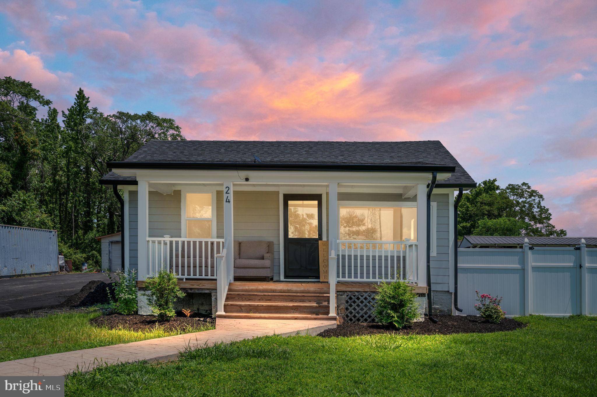 Fredericksburg, VA 22405,24 VIOLAS LN