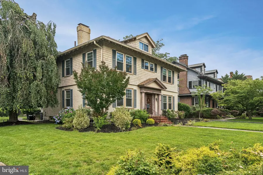 224 DELAWARE ST, Woodbury, NJ 08096