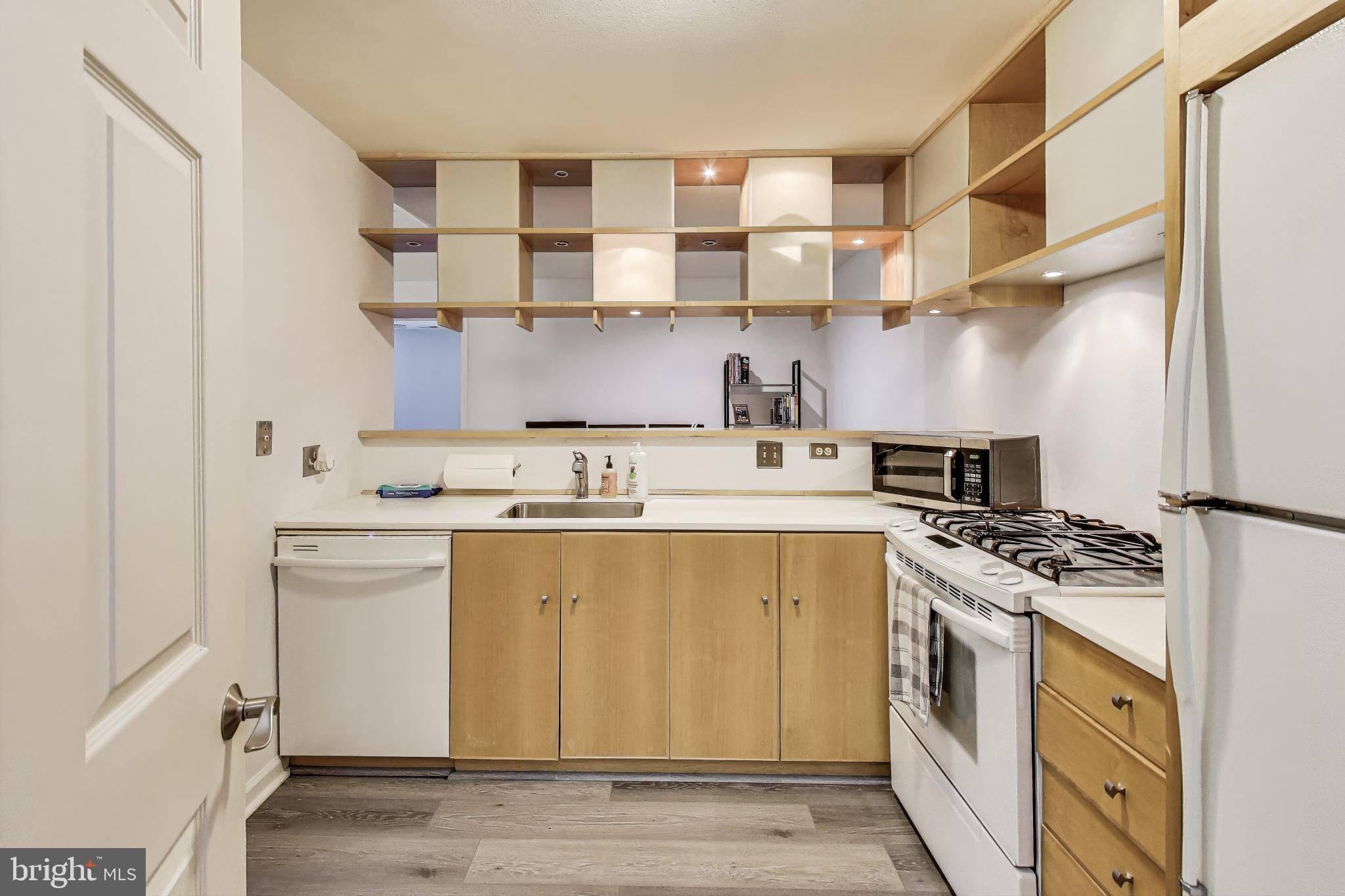Bel Air, MD 21014,306-O CANTERBURY RD #306-O