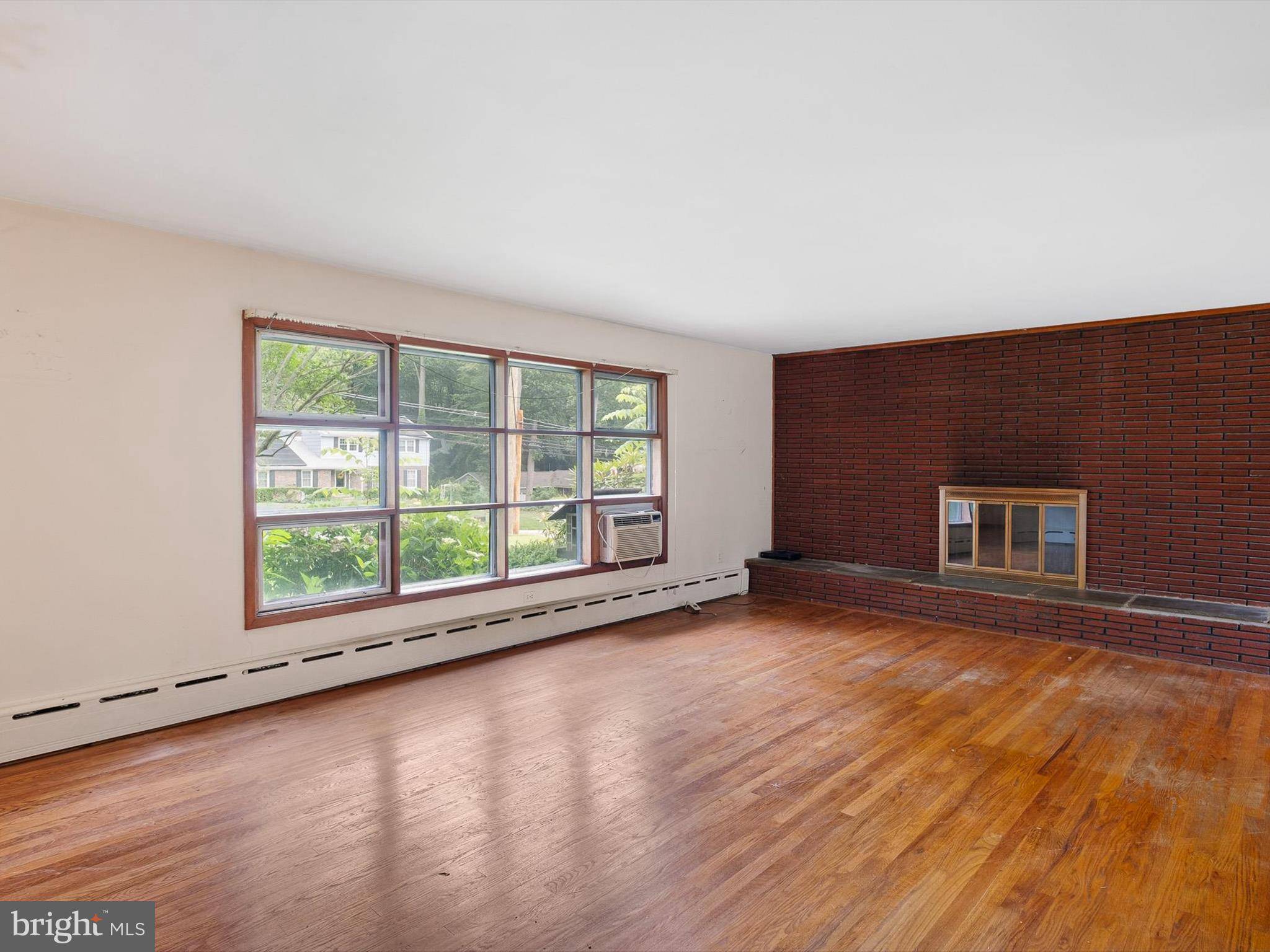 Newark, DE 19713,269 W CHESTNUT HILL RD