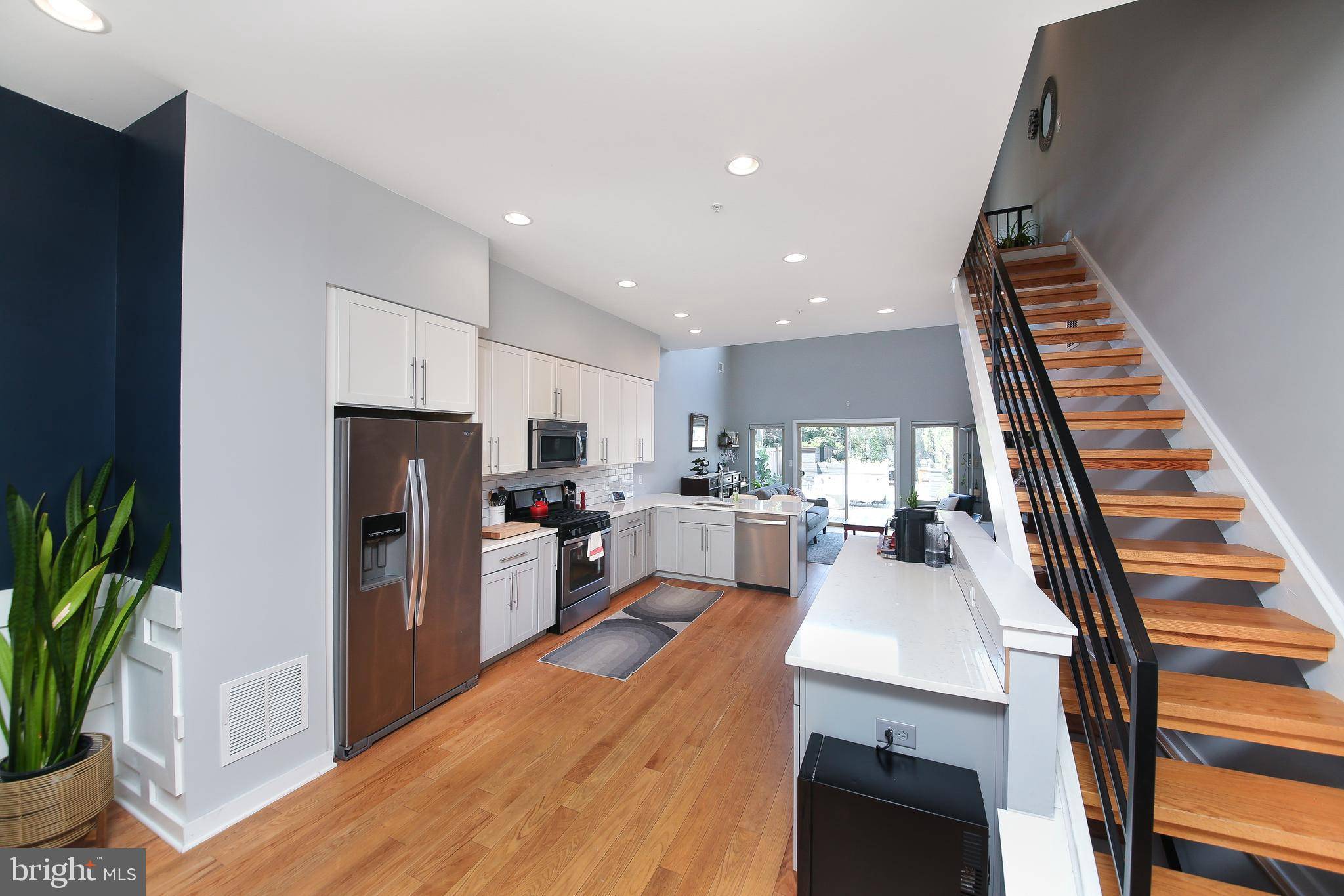 Philadelphia, PA 19125,1318 E EYRE ST