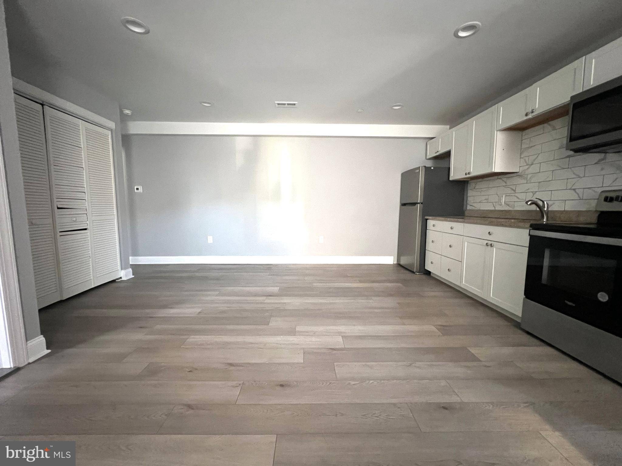 5239 W JEFFERSON ST #1, Philadelphia, PA 19131