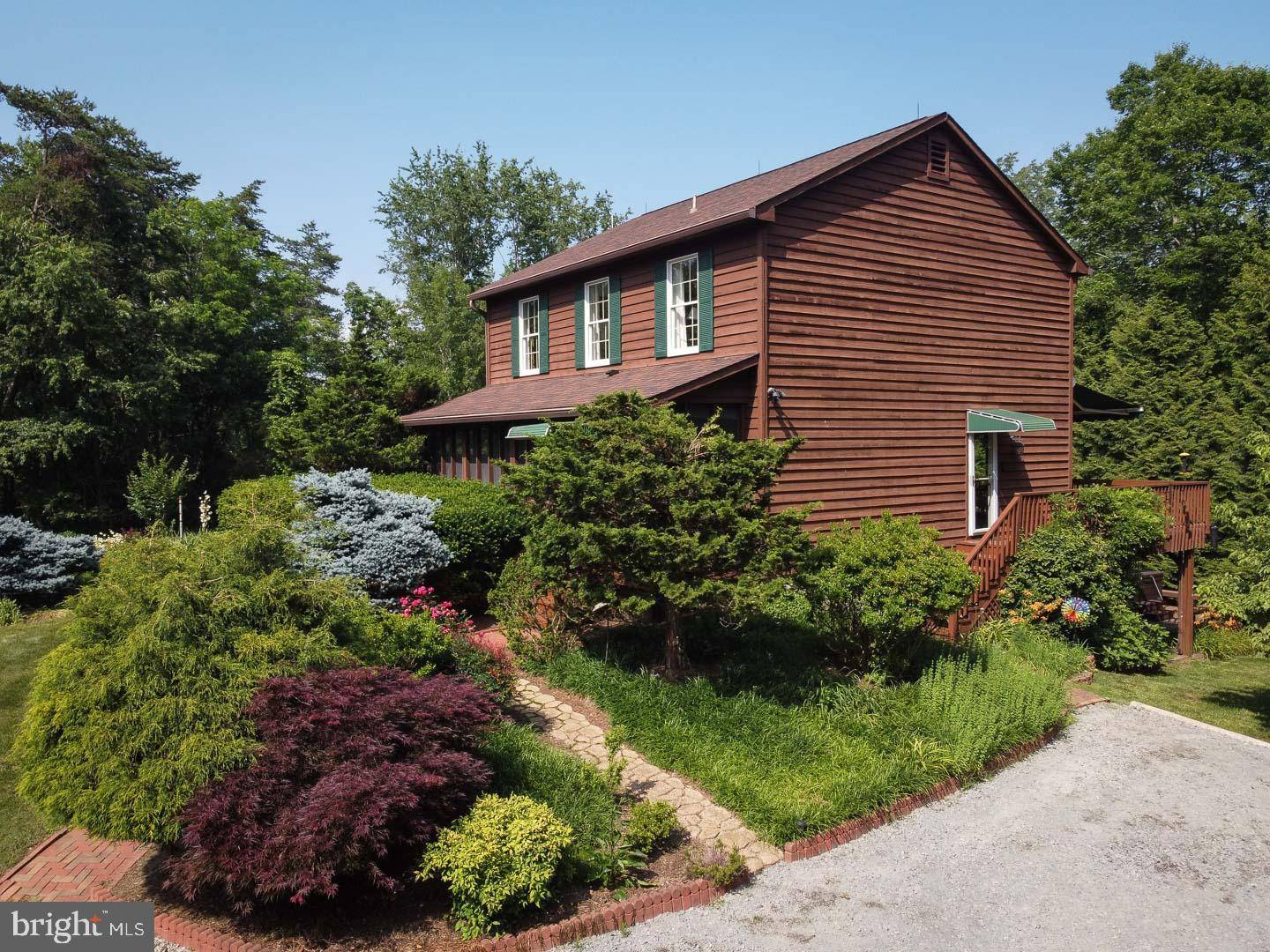 Castleton, VA 22716,432 LAUREL MILLS RD