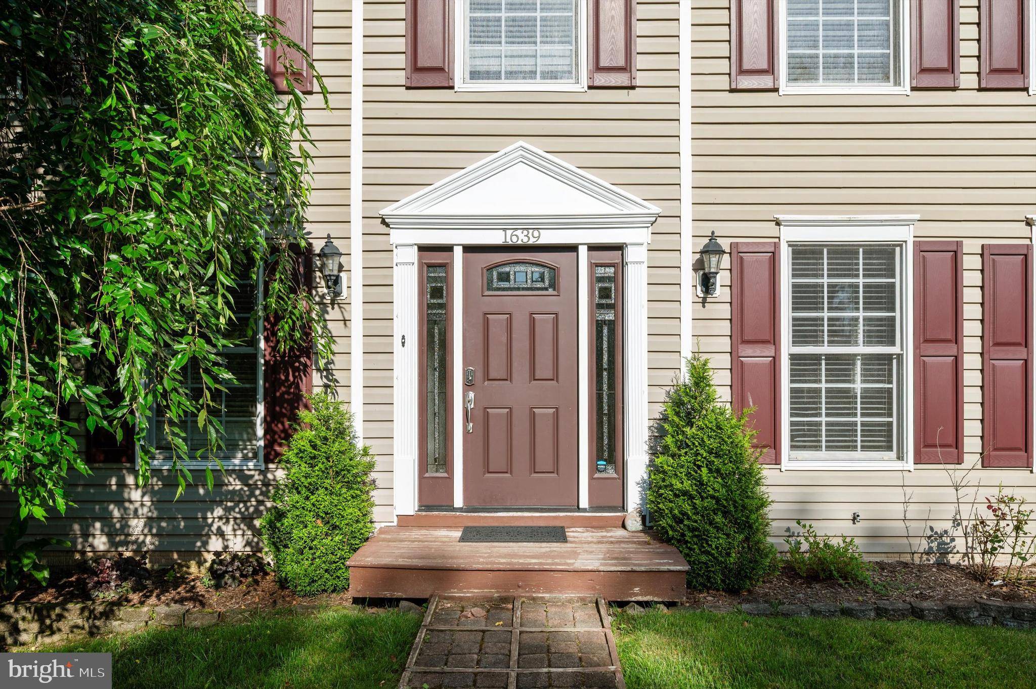 Front Royal, VA 22630,1639 W COMMONWEALTH DR