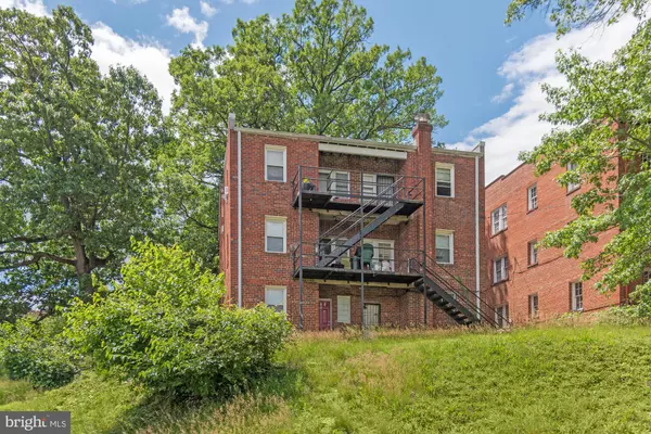 Washington, DC 20020,2920 P ST SE