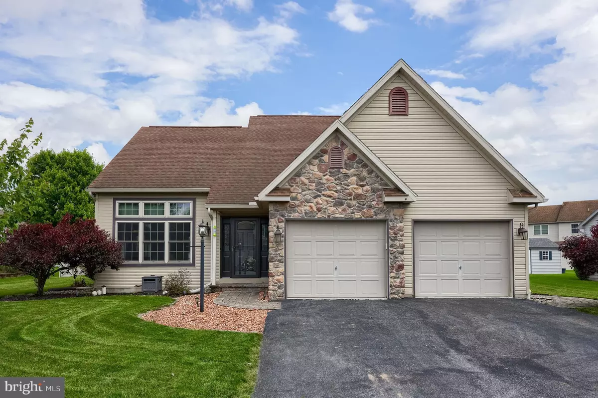 Fredericksburg, PA 17026,23 TOWNSHIP LINE DR