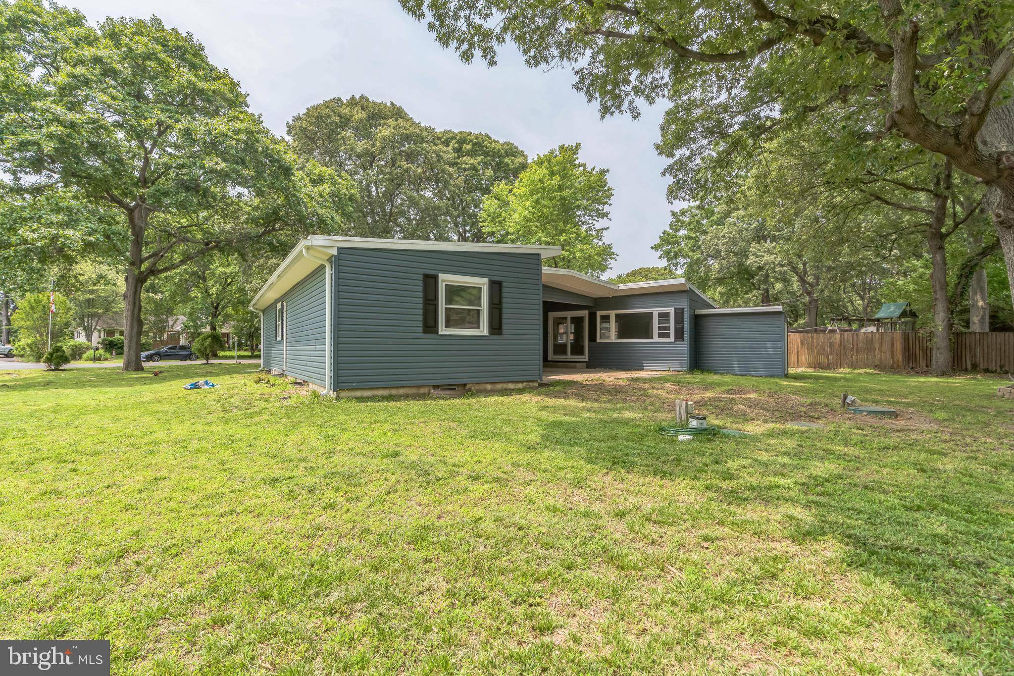 Pasadena, MD 21122,511 SYLVAN WAY