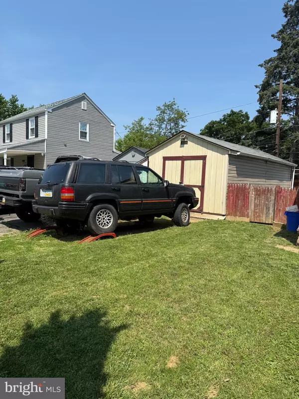 Aldan, PA 19018,743 WESTWOOD