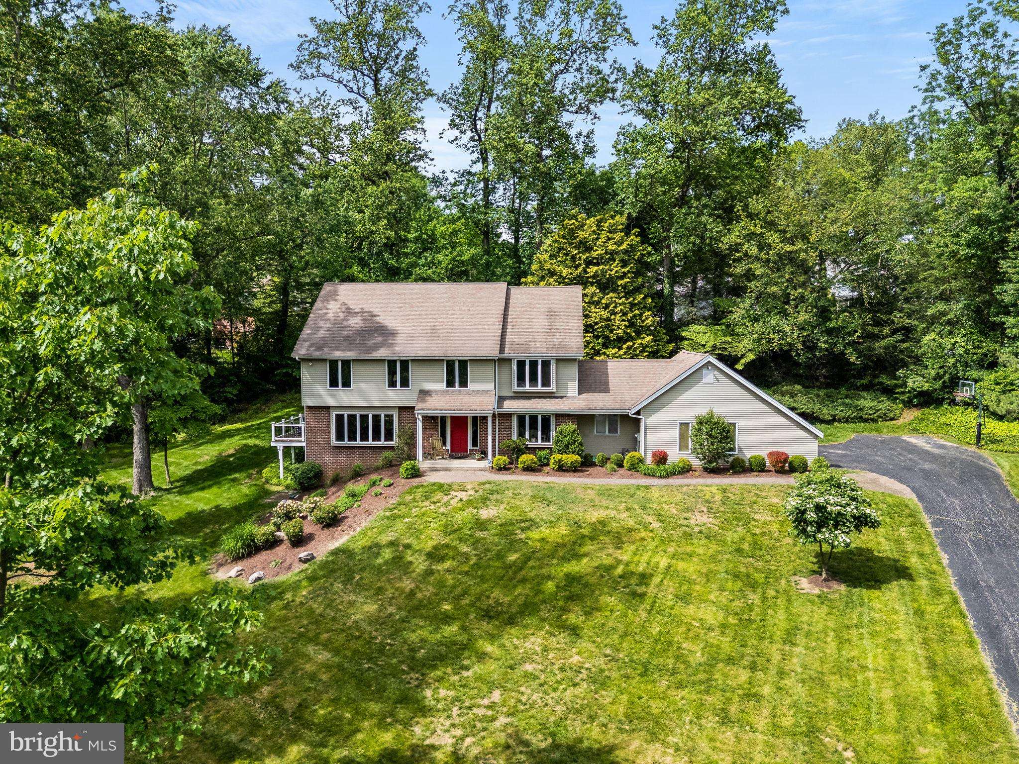 Wallingford, PA 19086,211 FOX LN