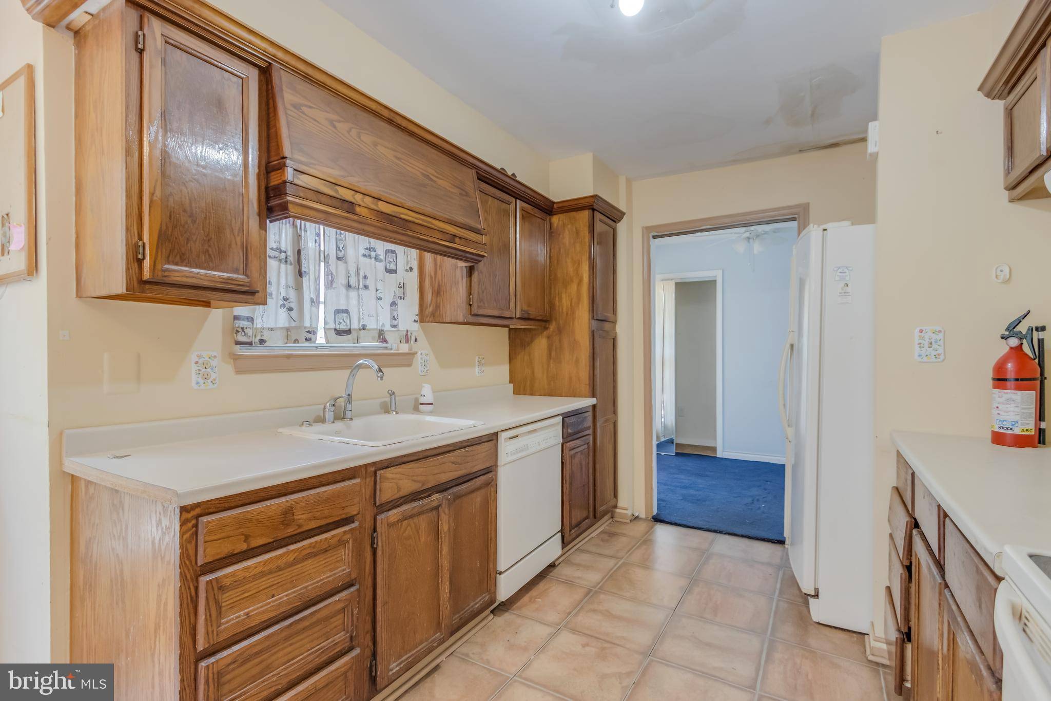 Clinton, MD 20735,9409 SILVER FOX TURN