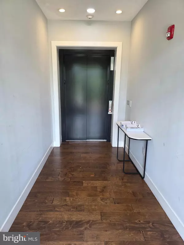 Washington, DC 20012,1101 FERN ST NW #301