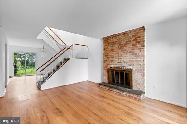 Philadelphia, PA 19153,8424 GIBBS PL