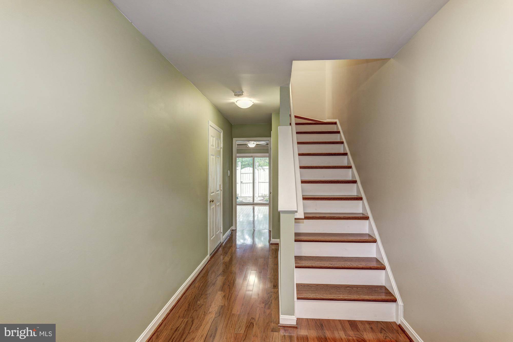 Reston, VA 20190,12095 EDGEMERE CIR