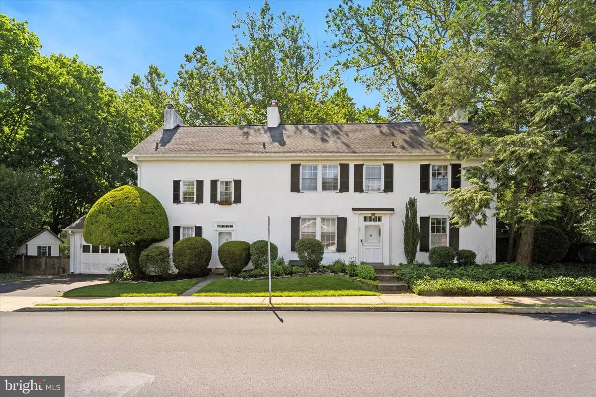 Willow Grove, PA 19090,301 E MORELAND RD