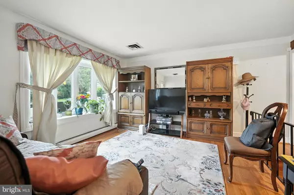 Woodbridge, VA 22191,2205 CULPEPER DR