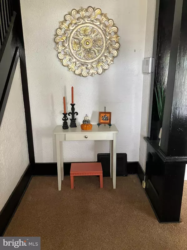 York, PA 17403,722 LANCASTER AVE