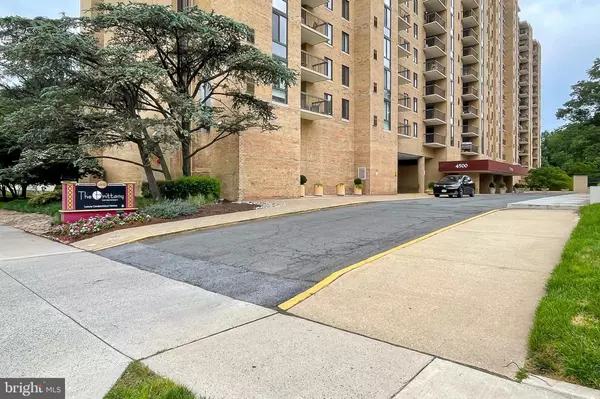 Arlington, VA 22204,4500 S FOUR MILE RUN DR #623